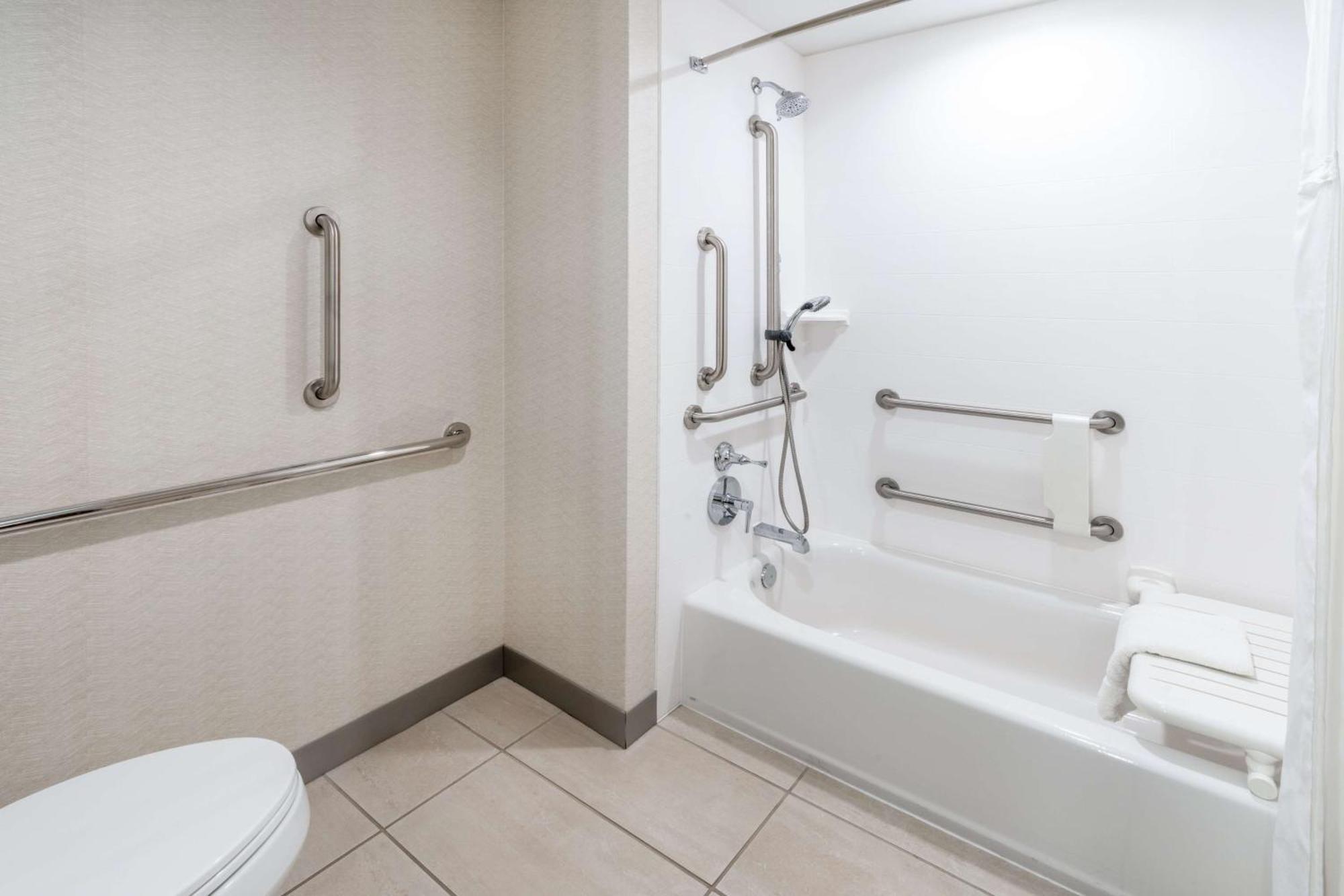 Hilton Garden Downtown 3* Trinidad